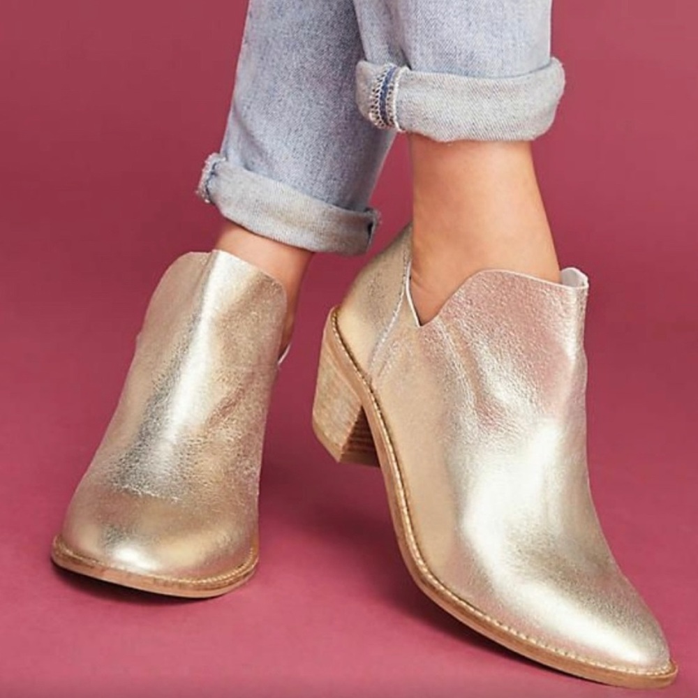 Leather Silver Ankle Boot. - image 8